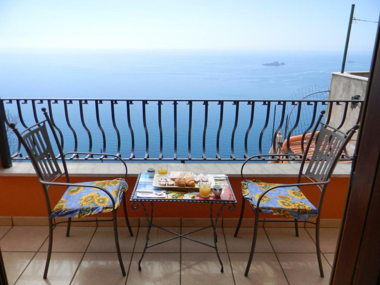 Anna Apartment Positano Exteriör bild